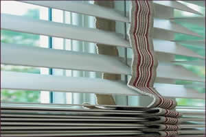 Blinds - shutters, plantation shutters, shutters orlando, custom shutters, window treatments, interior shutters, wood shutters, blinds, orlando